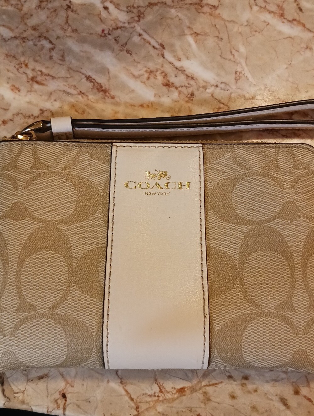 Coach Signature Coated Canvas Wristlet, NWOT Tan And Cream Bag